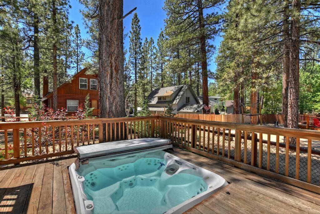 Teakwood - 3-Br Spa, Fire Pit, Quiet, Ac, Centrally Located Villa Big Bear Lake Exterior photo
